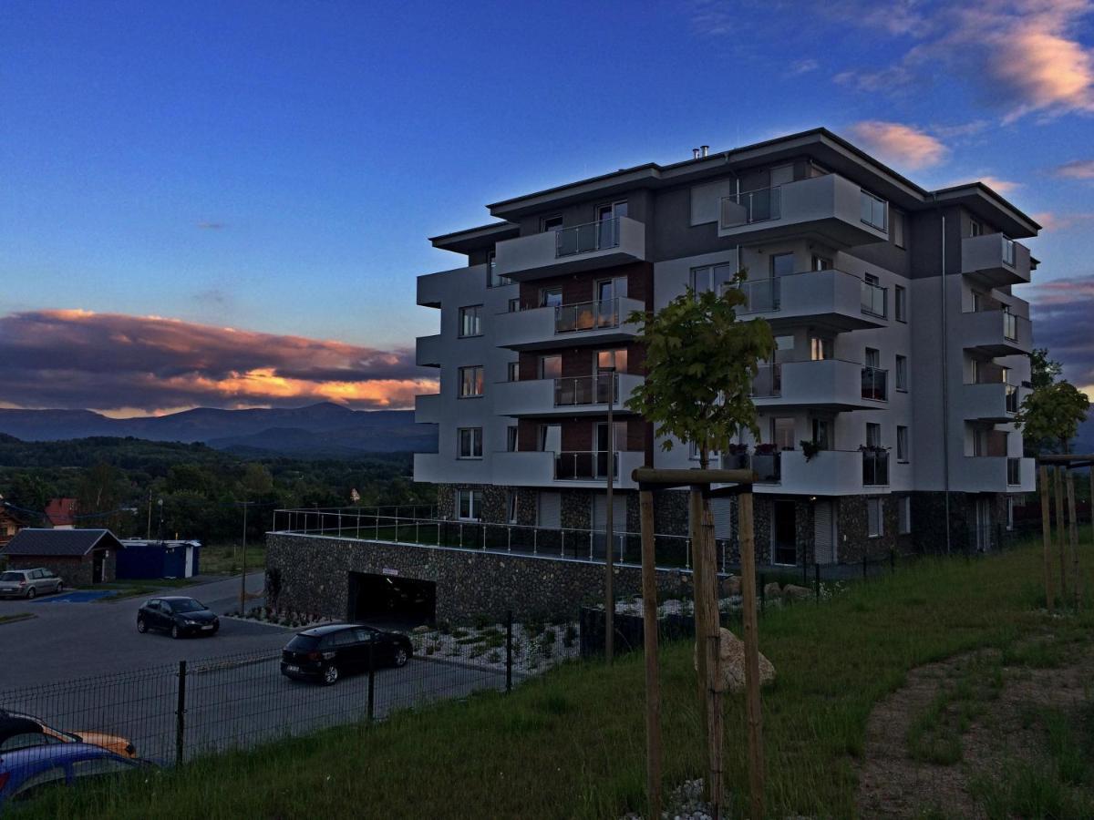 Апартаменты Apartament Happy View Еленя-Гура Экстерьер фото